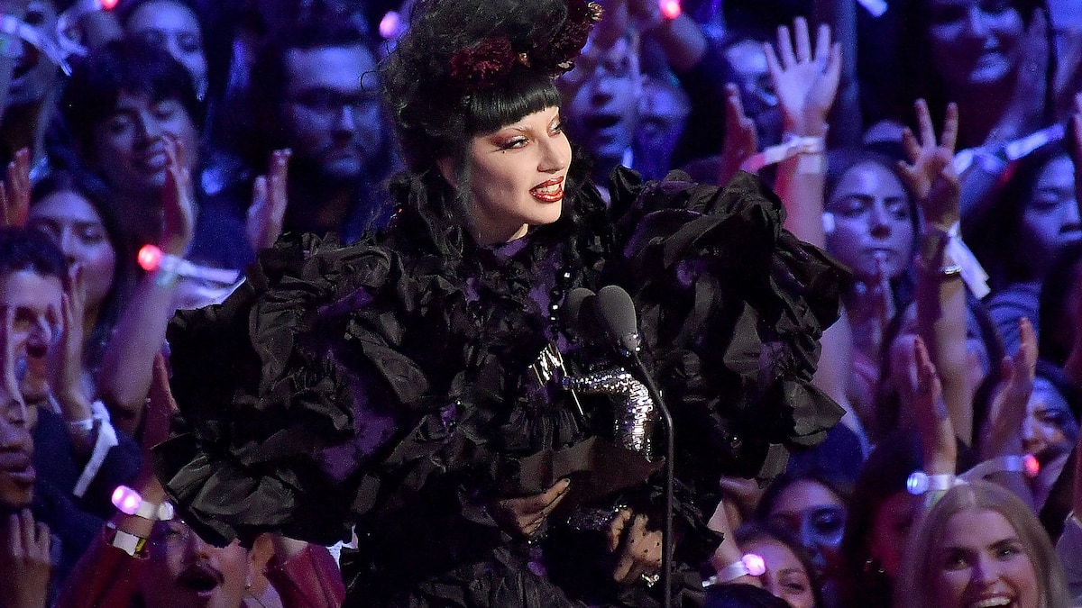 Top 10 International Albums of 2025: Music Critics’ Picks Top 10 International Albums of 2025: Music Critics’ Picks