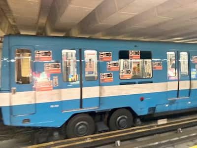 Les syndiqués ont notamment décoré ce wagon de métro.