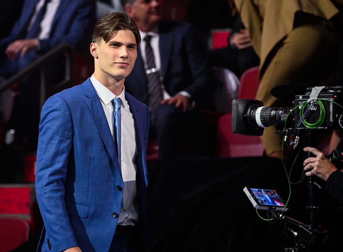 O&ugrave; sortiraient Juraj Slafkovsky et David Reinbacher au rep&ecirc;chage de 2024?