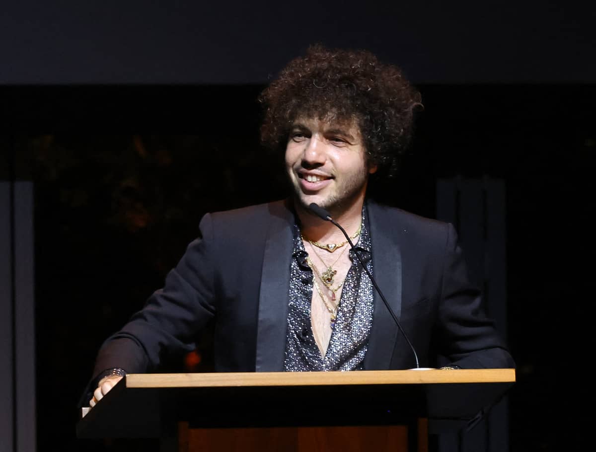 Benny Blanco, le fiancé de Selena Gomez, fait partie de la liste des hommes  les plus sexy du monde | JDQ