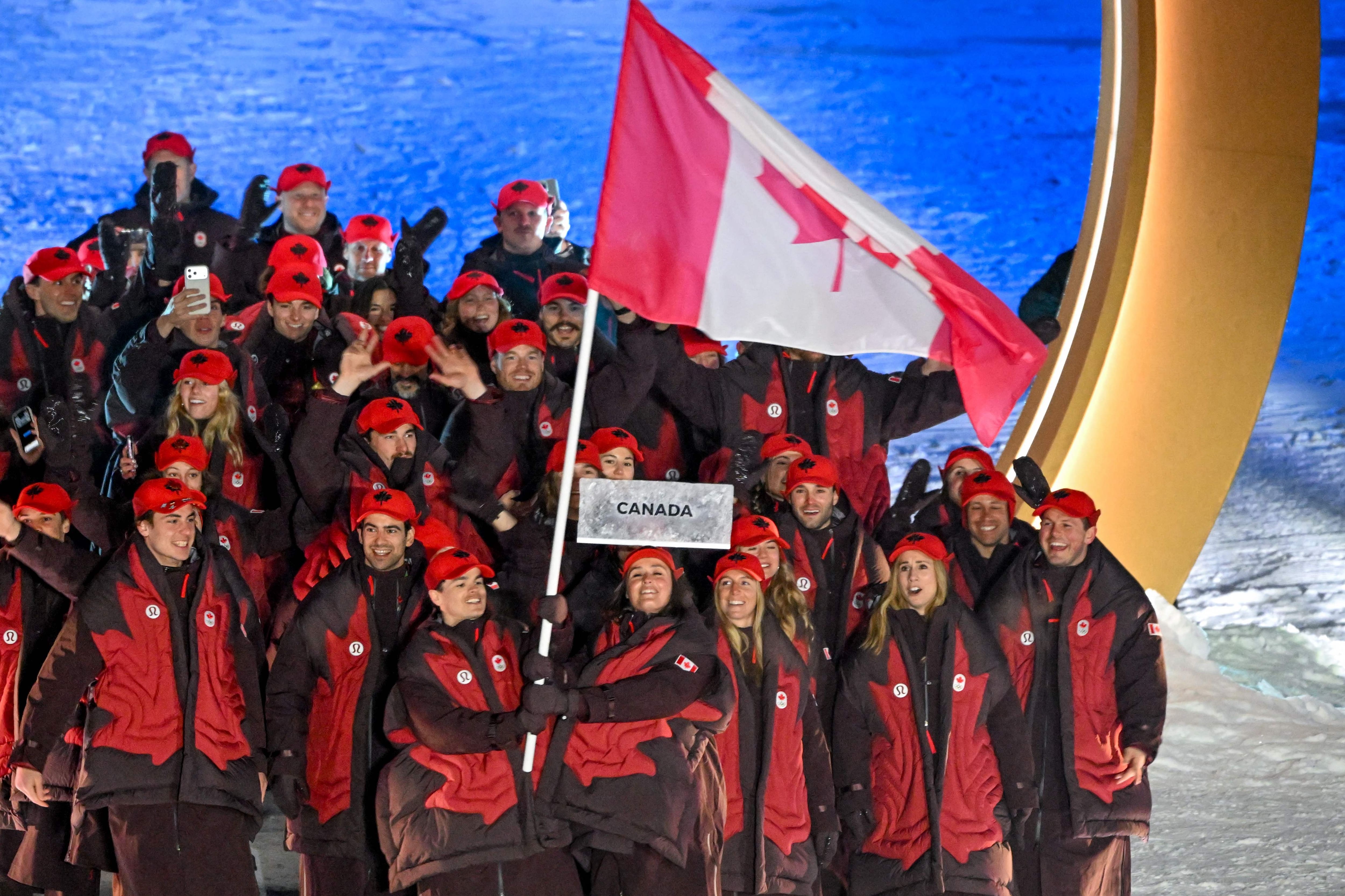 La cérémonie tenue dans le stade de San Siro, à Milan, a rendu hommage à l’art, sous toutes ses formes.