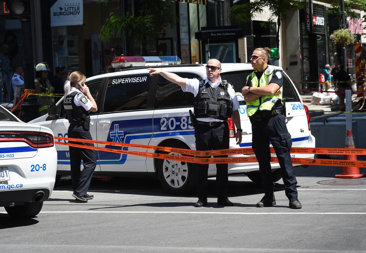En Images Suspicious Package Alert Us Consulate Evacuated To Montreal Rokzfast