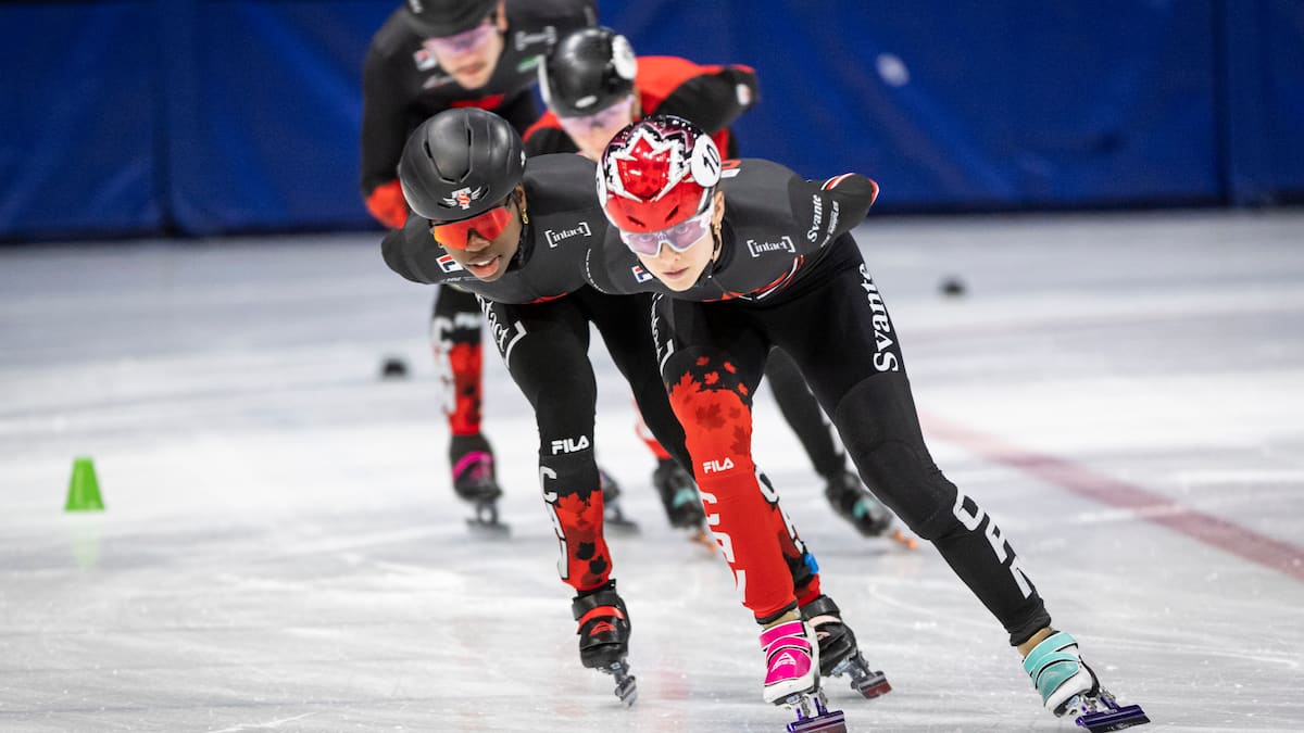 Patinage de vitesse aux Jeux olympiques : préparation mentale et repos sont de mise avant l’Italie Patinage de vitesse aux Jeux olympiques : préparation mentale et repos sont de mise avant l’Italie