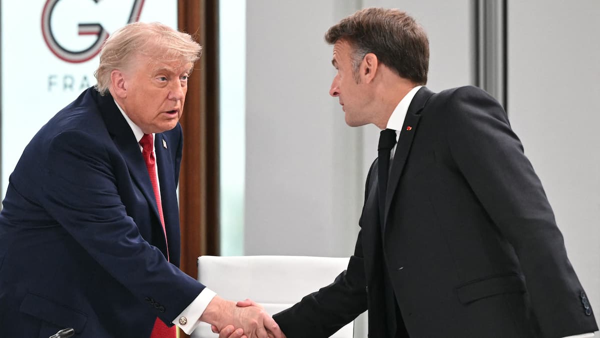 Entre égards et fermeté: l’impression d’un froid plane entre Trump et Macron