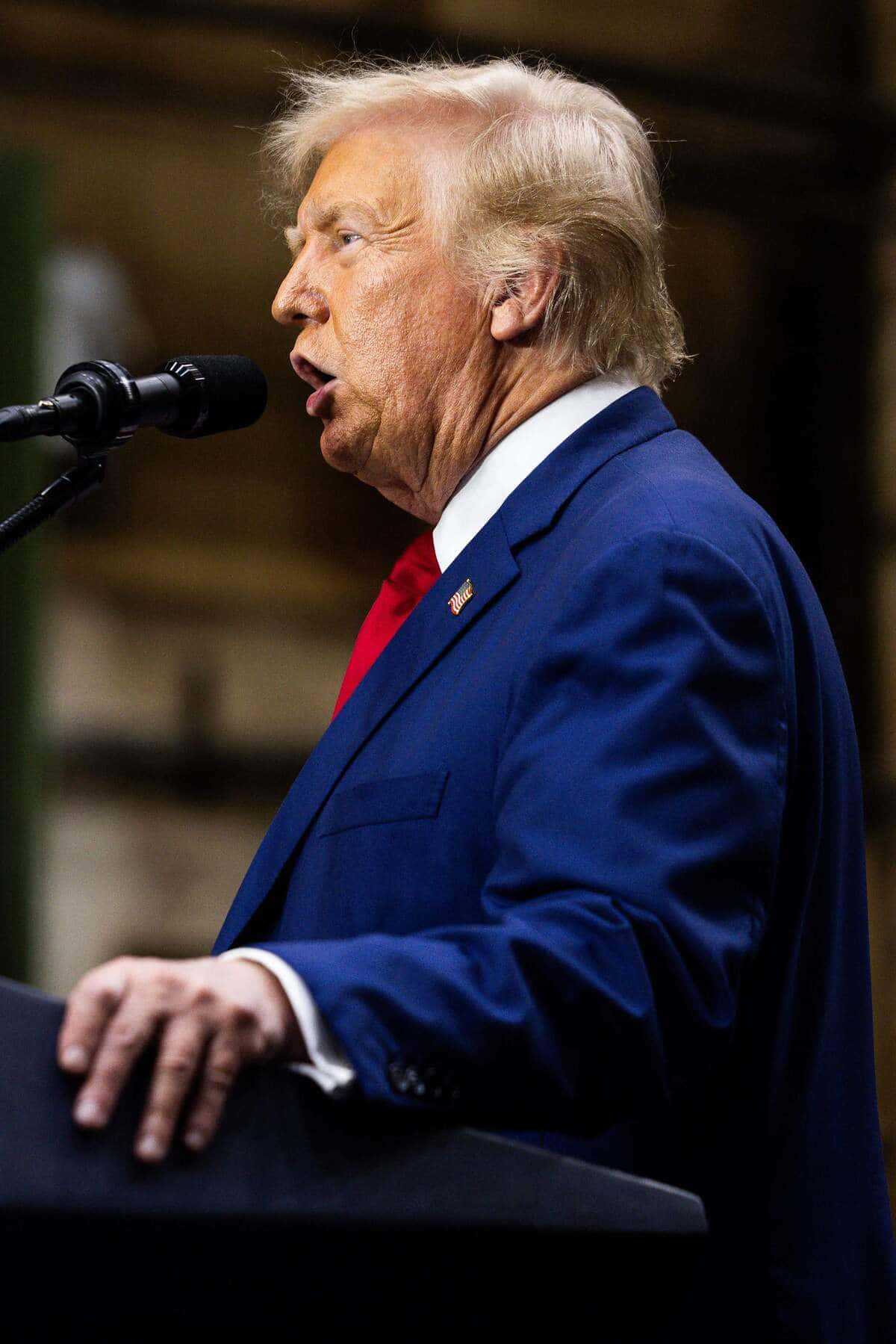 Donald Trump n&rsquo;avait pas bonne presse chez la reine Elizabeth II, selon un nouveau livre