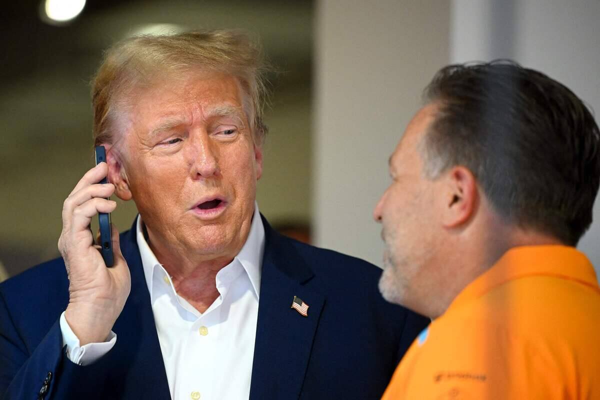 [PHOTOS]  Donald Trump presente en el Gran Premio de Miami