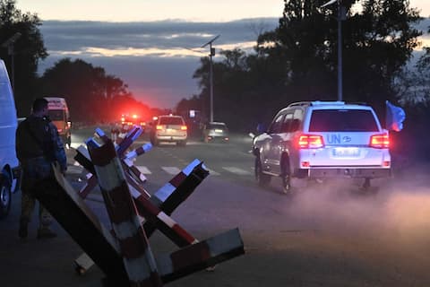 Ukrayna, Zaporizhia nükleer santralinin yakınındaki bir Rus üssüne saldırdığını söyledi