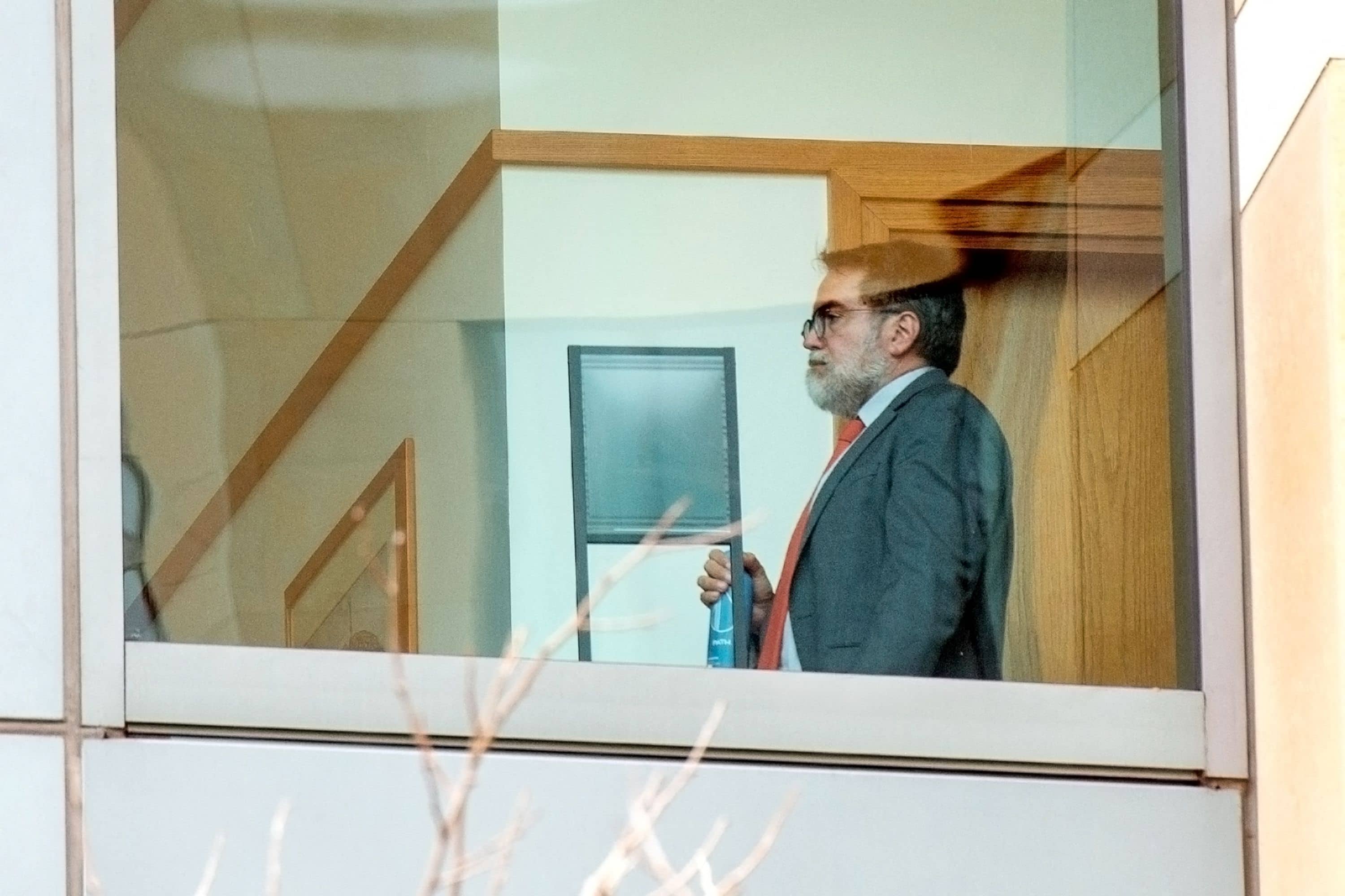 L'ancien ingénieur de Meta Arturo Bejar retourne au tribunal pour témoigner lors du procès contre Meta concernant la dépendance aux réseaux sociaux, à Oakland, en Californie, le 19 août 2026.