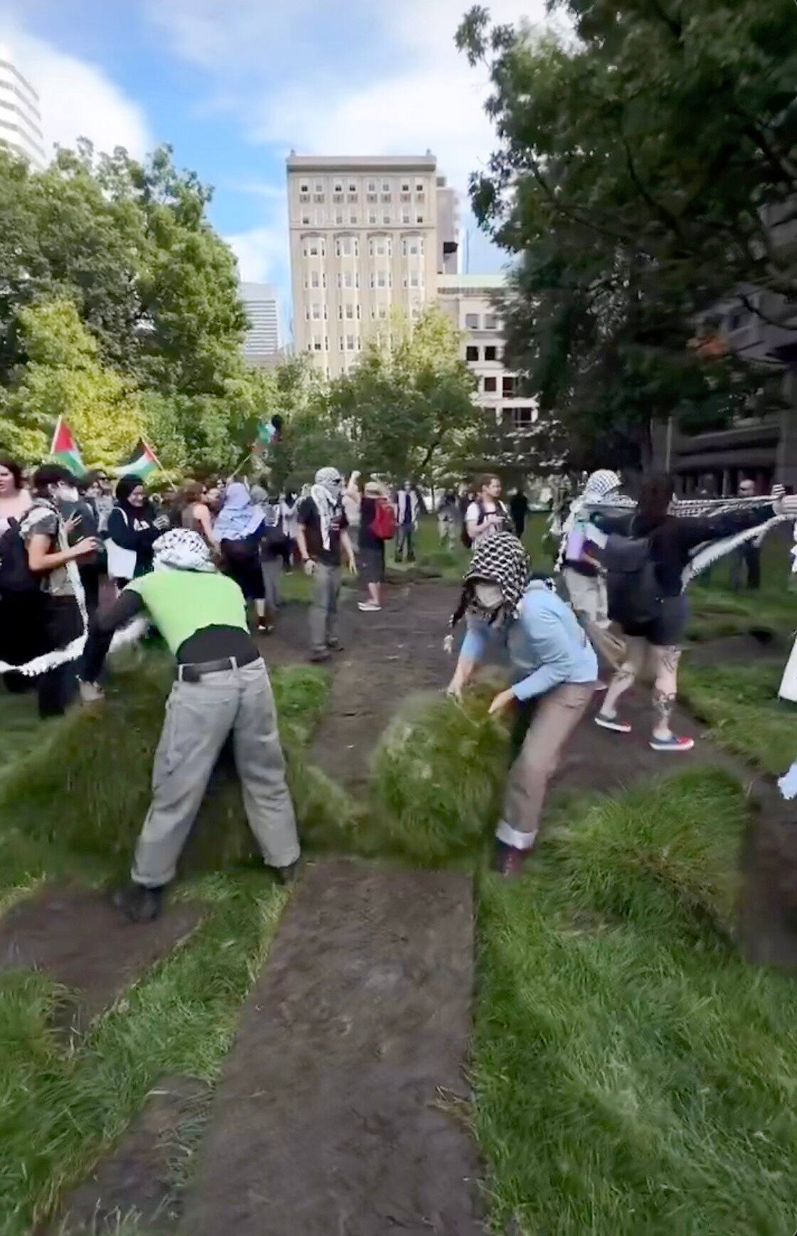 Manifestation à McGill: le vandalisme ne fait avancer aucune cause | JDM