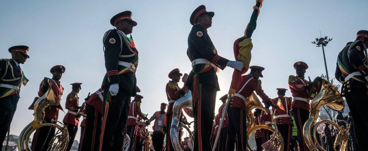 Violences en Éthiopie tous les travailleurs non essentiels canadiens