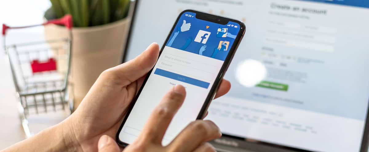 Elle pourchasse les fraudeurs amoureux sur Facebook et fait supprimer 4000 comptes