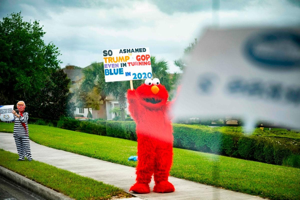 Un animateur de Fox en maudit contre d’Elmo