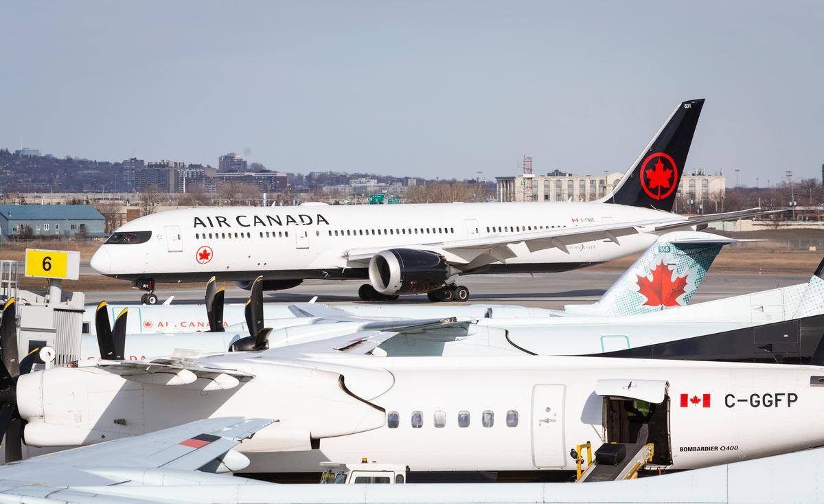 Canadiens Coinces A L Etranger De Nouveaux Vols Speciaux