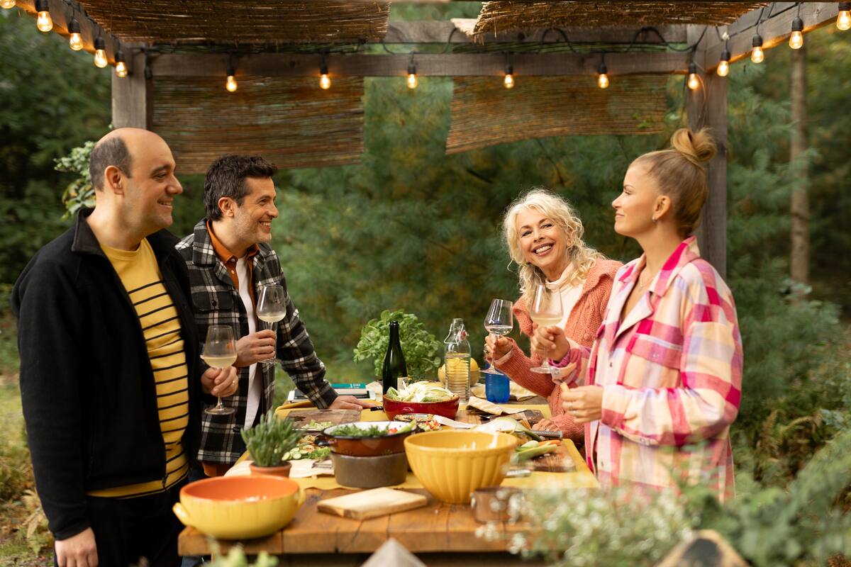 Dr. François Marquis, Jean-Philippe Dion, Joe Bocan y Kim Lévesque-Lizotte en uno de los programas de 