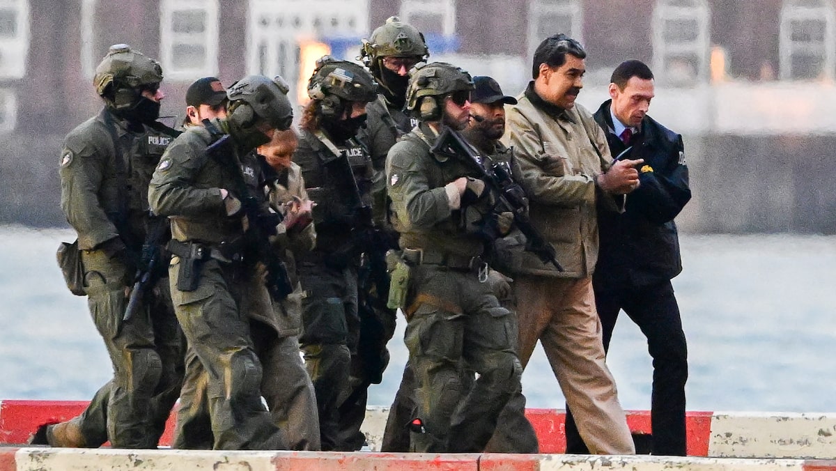 EN DIRECT | «Je suis encore le président de mon pays», lance Maduro, qui demeure incarcéré à New York