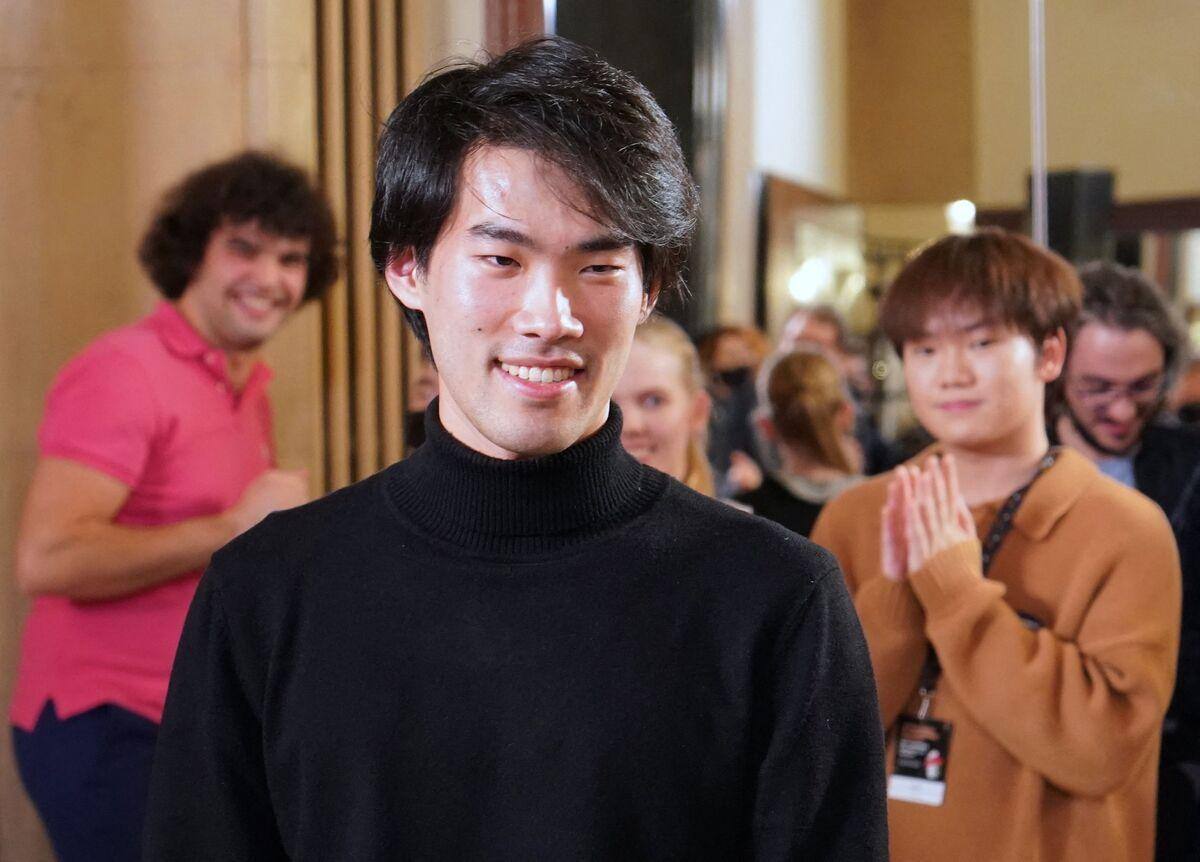 Le Canadien Bruce Xiaoyu Liu gagne le concours Chopin de piano