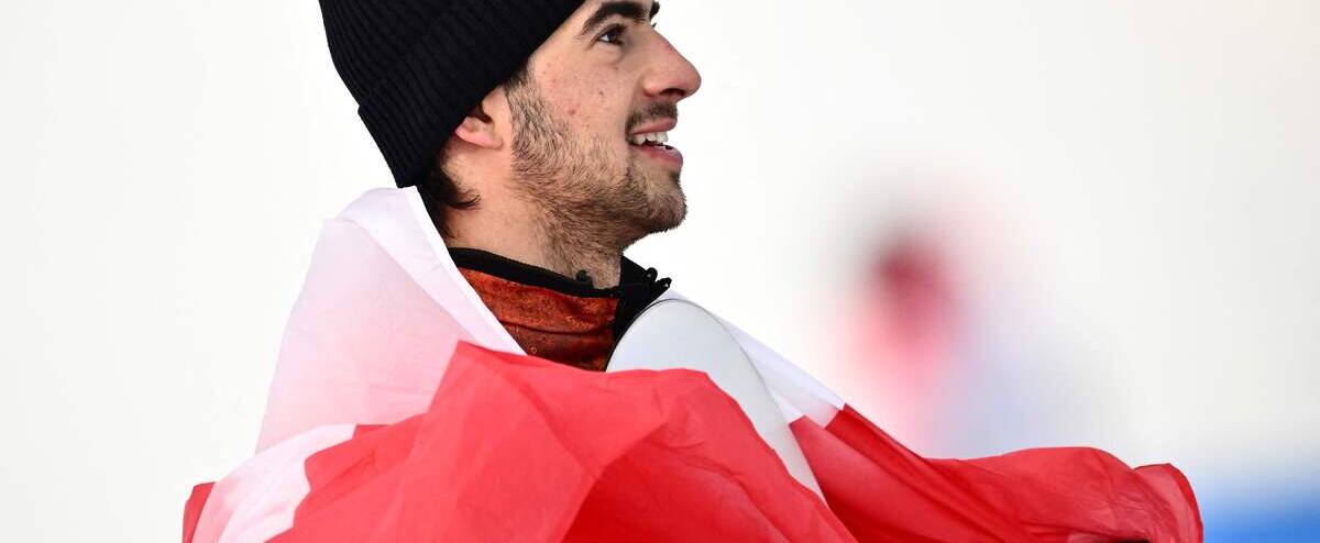 Médaille d’argent pour Eliot Grondin en snowboard cross