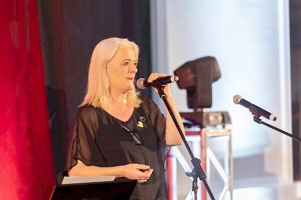 La pr&eacute;sidente du syndicat des cols blancs de Montr&eacute;al d&eacute;pensait l&rsquo;argent des membres pour de la loterie