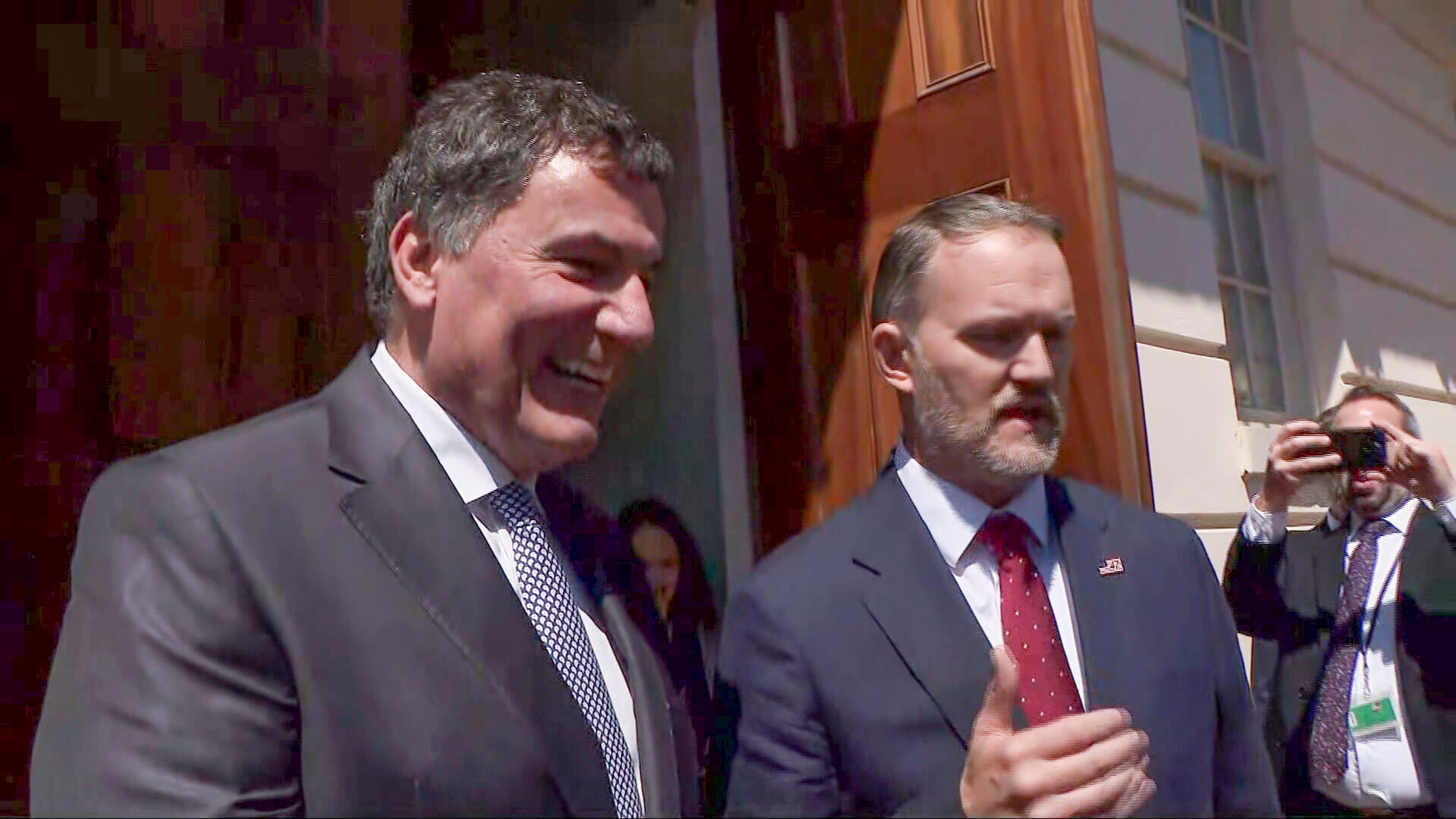 Ottawa choisit la stabilité plutôt que l’escalade avec les États-Unis