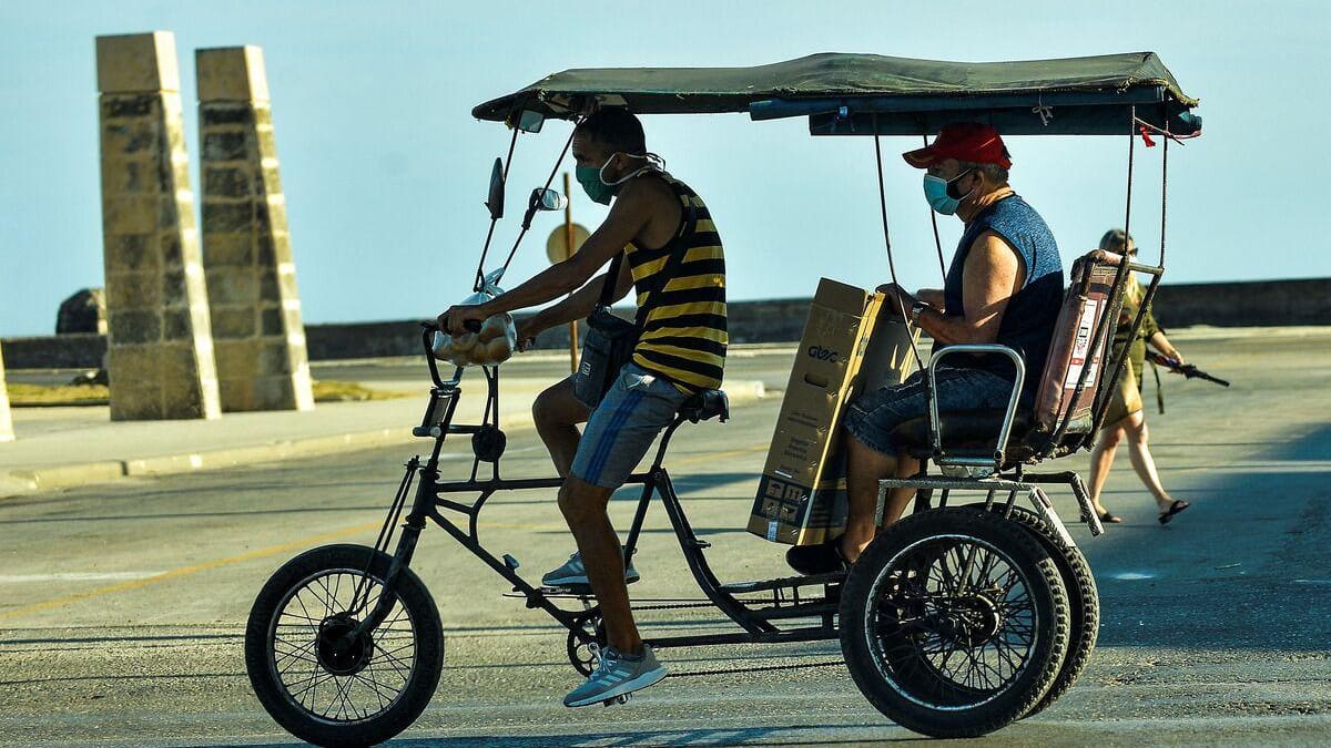 Cubans relieved by the collapse of the Govt-19 are waiting for tourists Cubans relieved by the collapse of the Govt-19 are waiting for tourists