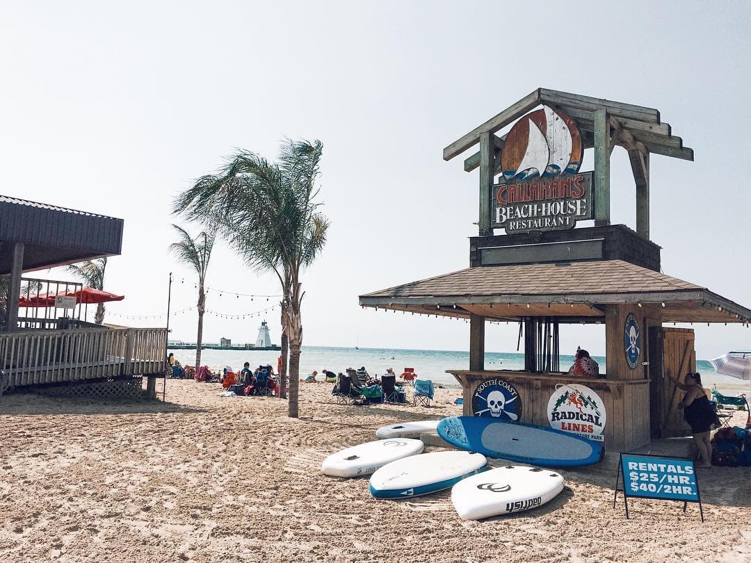 Une plage en Ontario aux allures d'un tout inclus