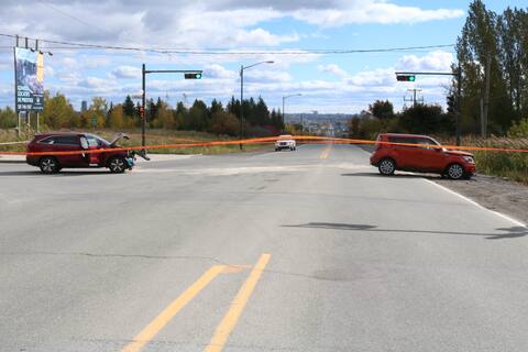 Octogenarian fights for her life following a serious collision in Quebec