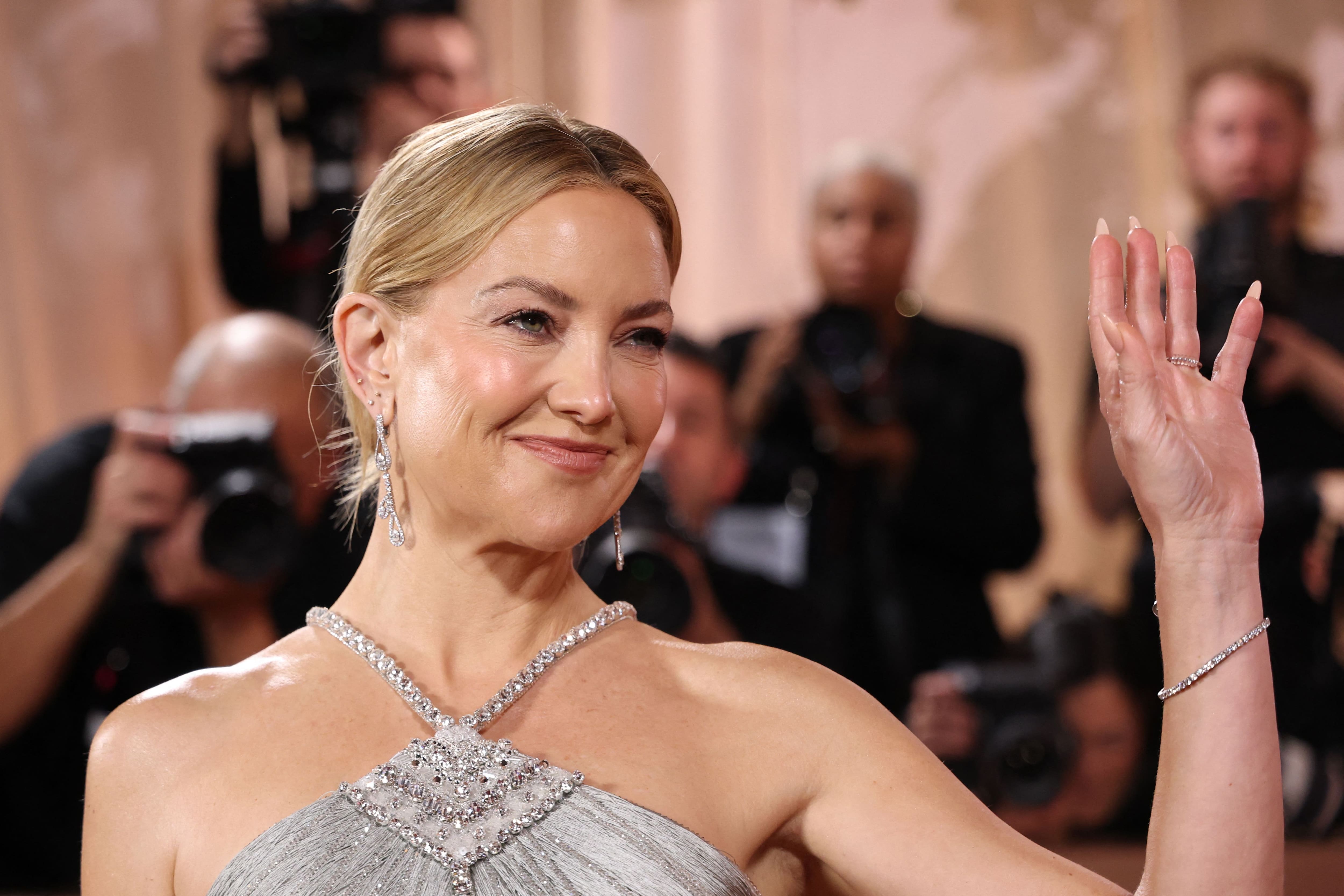 À 46 ans, Kate Hudson est plus sexy que jamais