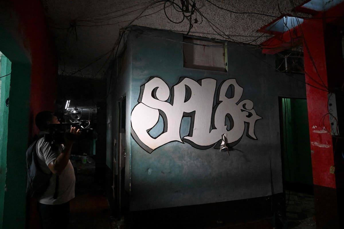 PHOTOS | &laquo;C'est une prison, PAS des vacances&raquo;: cet &eacute;tablissement carc&eacute;ral &eacute;tait sous le contr&ocirc;le d'un gang redoutable