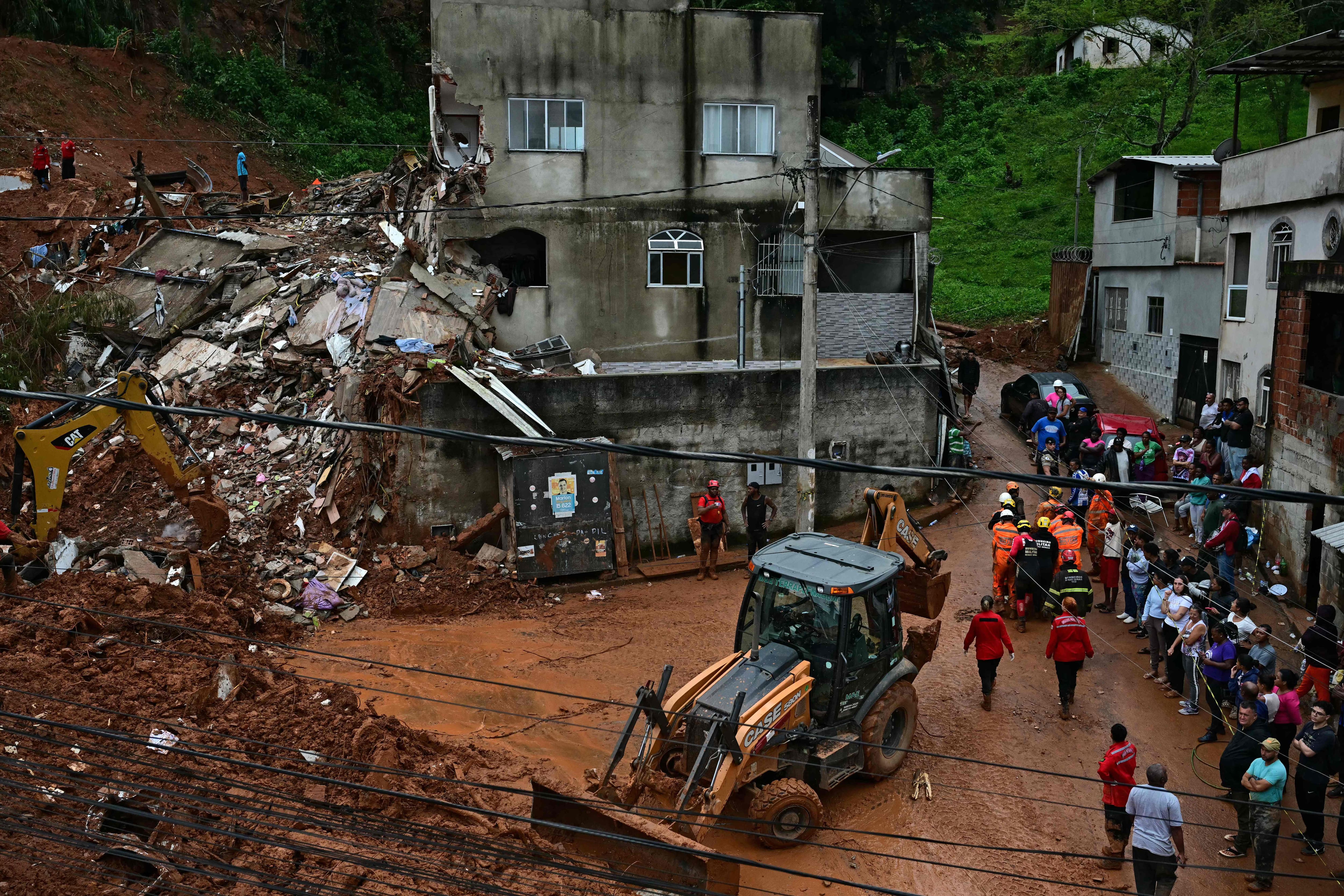 Pluies torrentielles dans le sud-est du Br&eacute;sil: au moins 29 morts, des dizaines de disparus