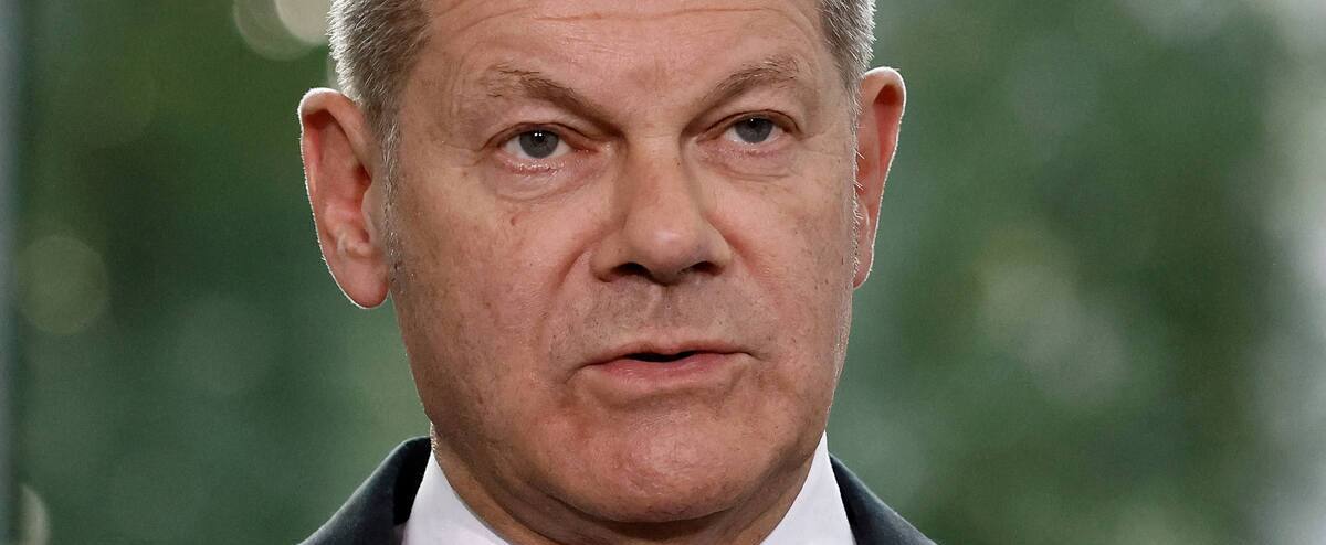 «Bombe sale»: Scholz rejette les accusations de la Russie contre l'Ukraine