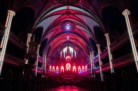 Basilique Notre-Dame: la magie d’«AURA» envoûte encore