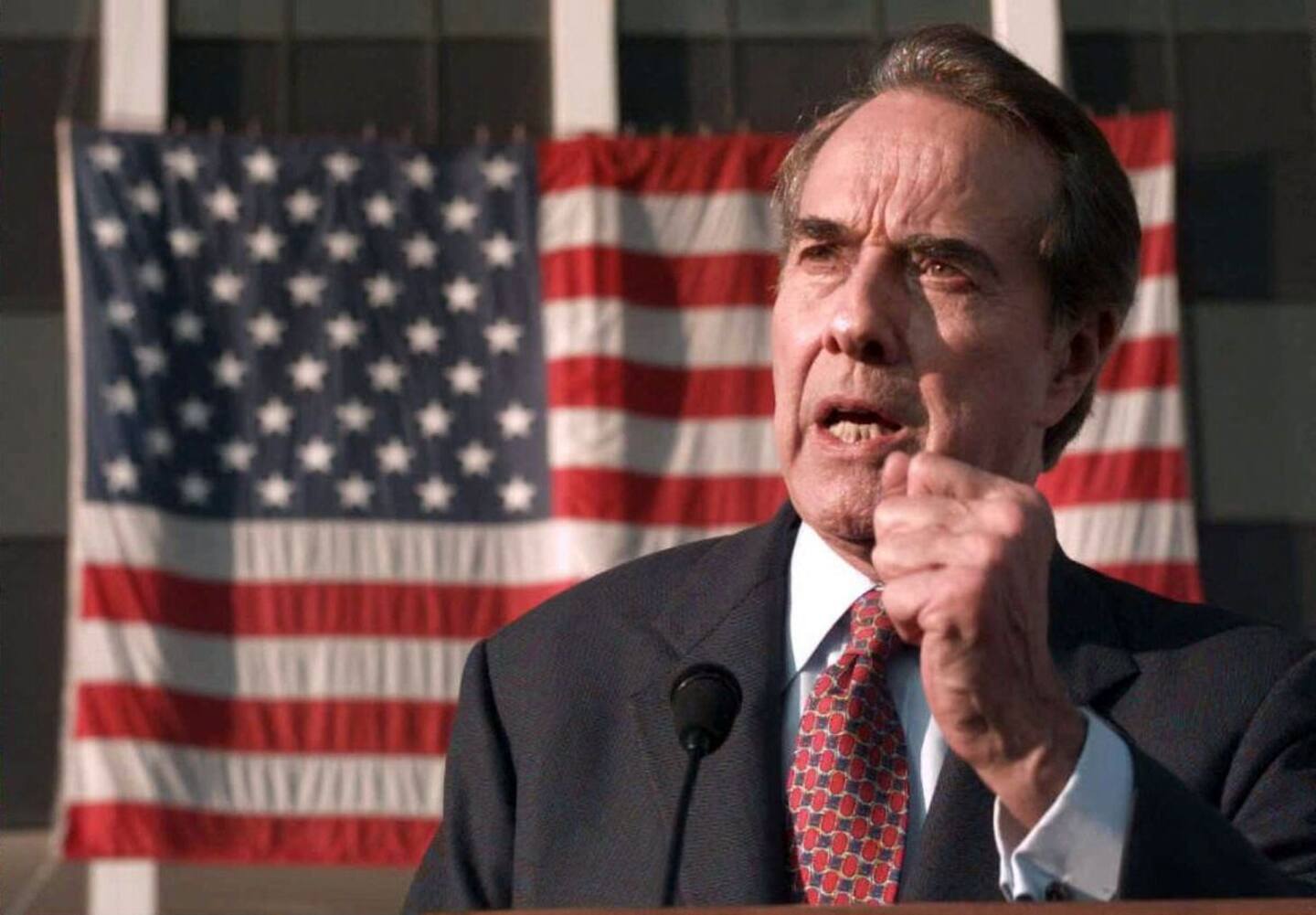 L’ex-sénateur Bob Dole, figure de la politique américaine, est mort à 98 ans