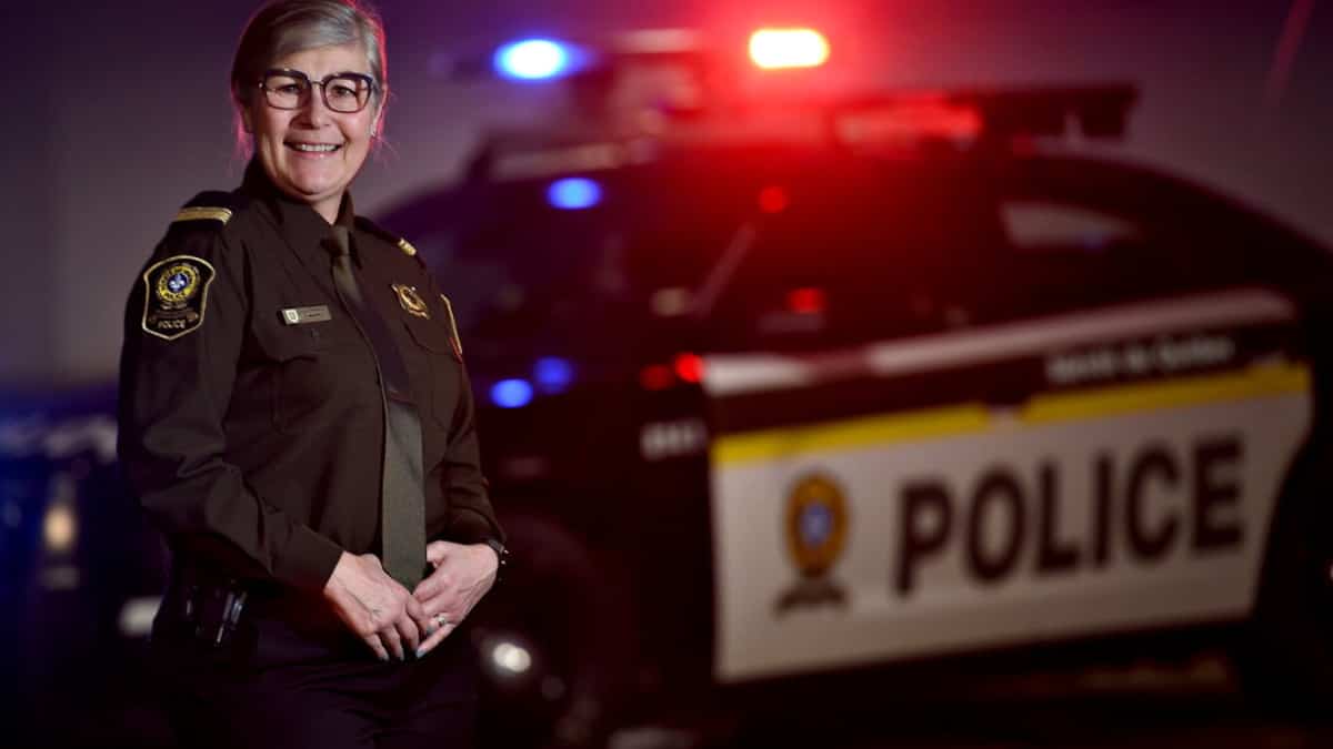 Anne Mathieu «Pour moi, c’était important de faire la différence»: la lieutenante ...