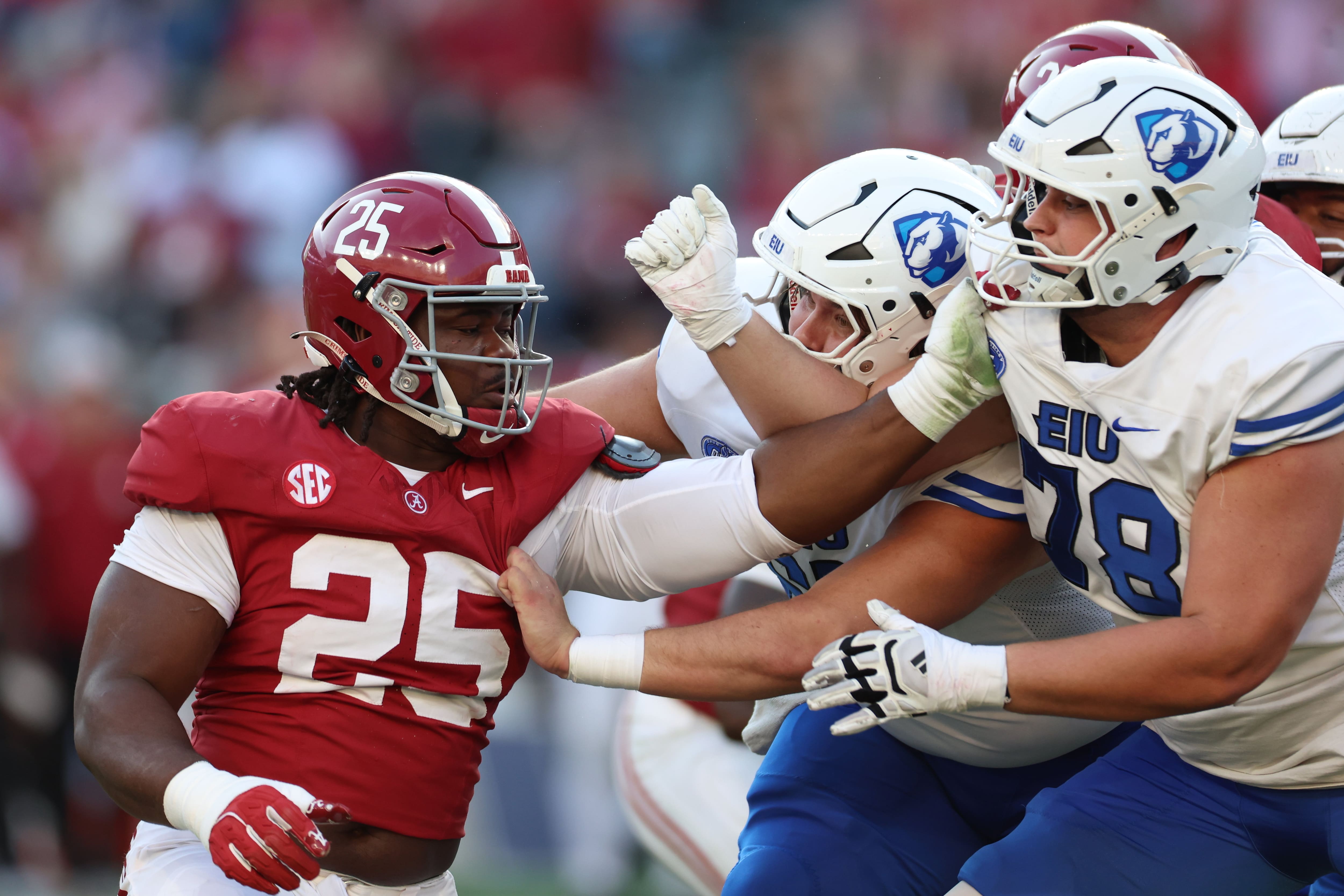 «C’est le nirvana du football»: du petit gars de Lac-Mégantic à l’Alabama, Steve Bolo Mboumoua se rapproche de la NFL