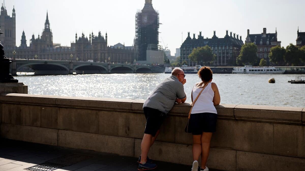 Des requins vénimeux nagent en plein centre-ville de Londres