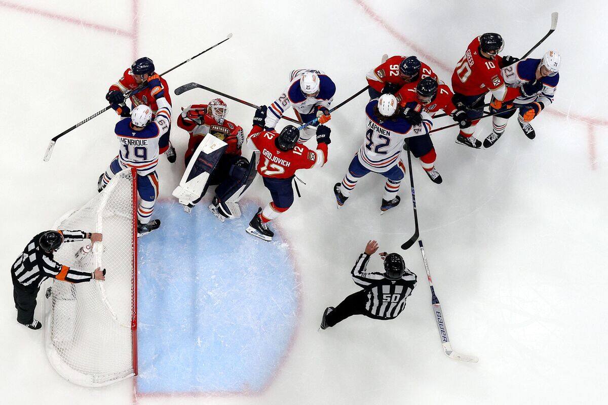 &Eacute;changes entre les coups de sifflet: Ce comportement des Panthers irrite les Oilers