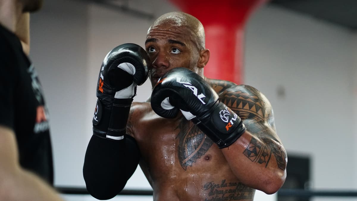 Raymon Rivas Boxer Test concluant pour Rivas | Le Journal de Montréal