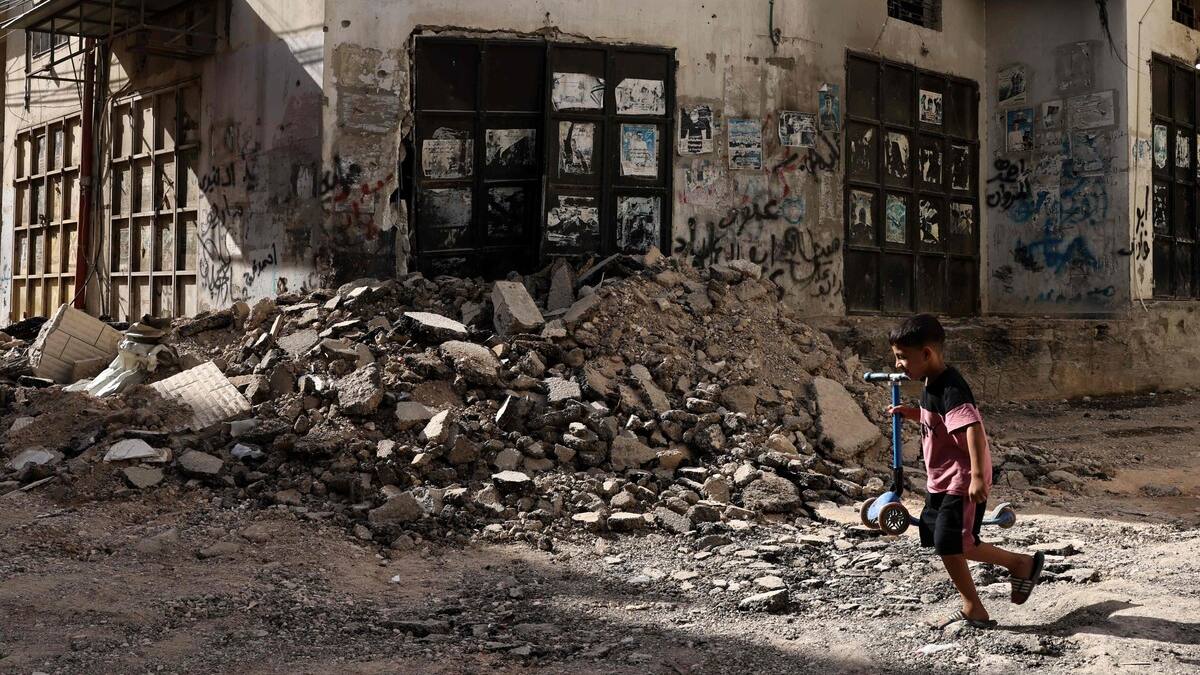 Israël bombarde Gaza, flambée de violences à la frontière avec le Liban