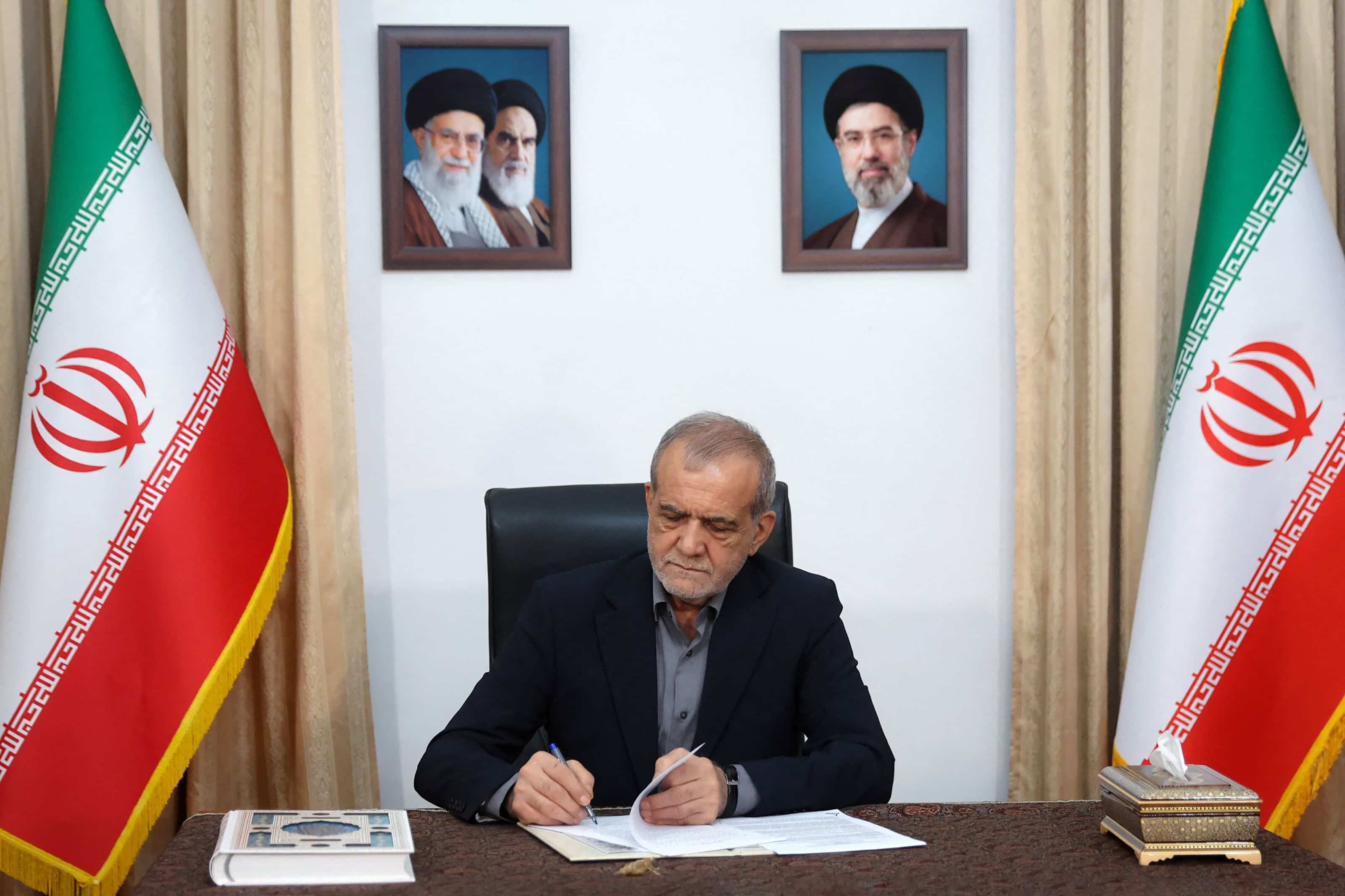 Iran: le négociateur en chef conditionne toute discussion avec les États-Unis aux «lignes rouges» fixées par Téhéran