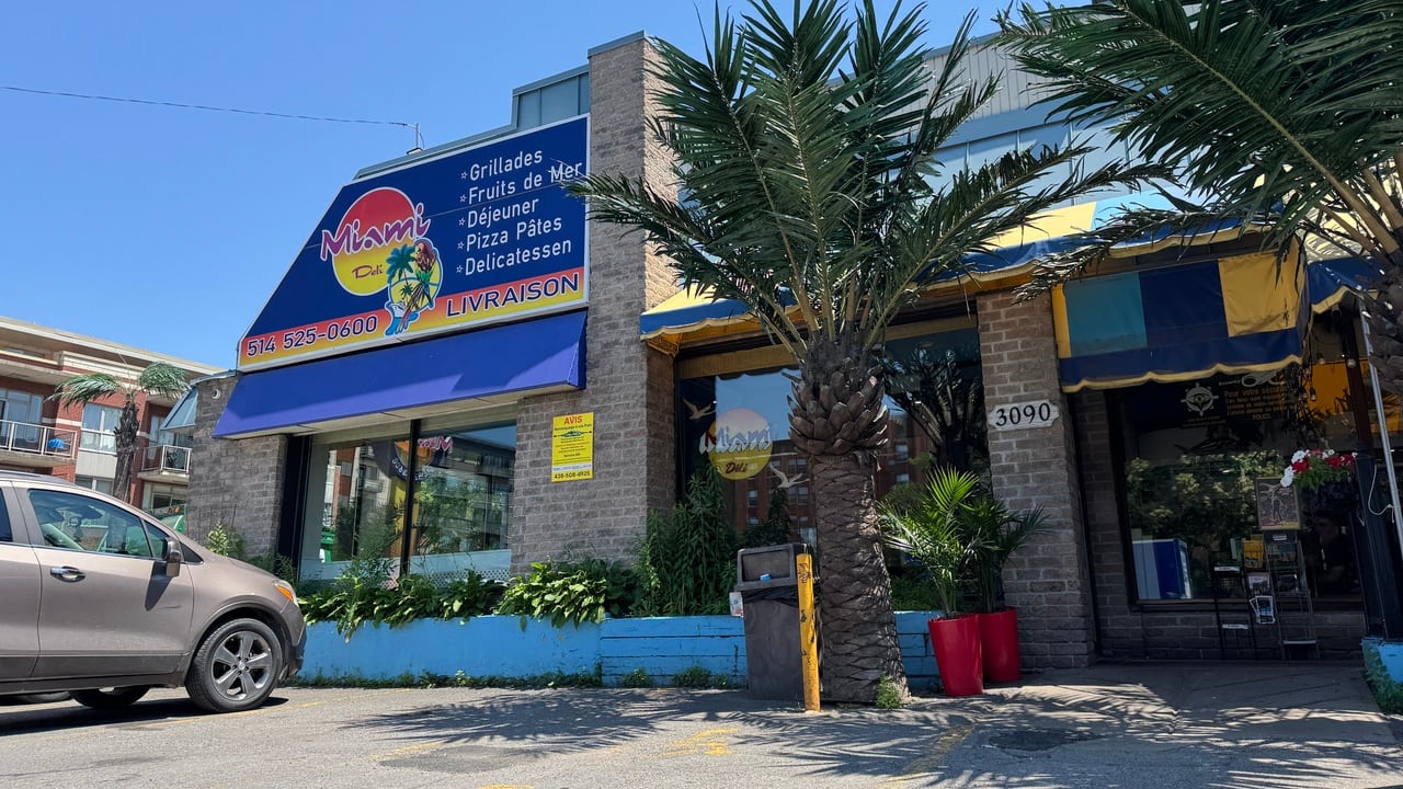 Les vieux de la vieille : le Miami Déli, le repaire kitsch des affamés d’Hochelaga depuis 31 ans