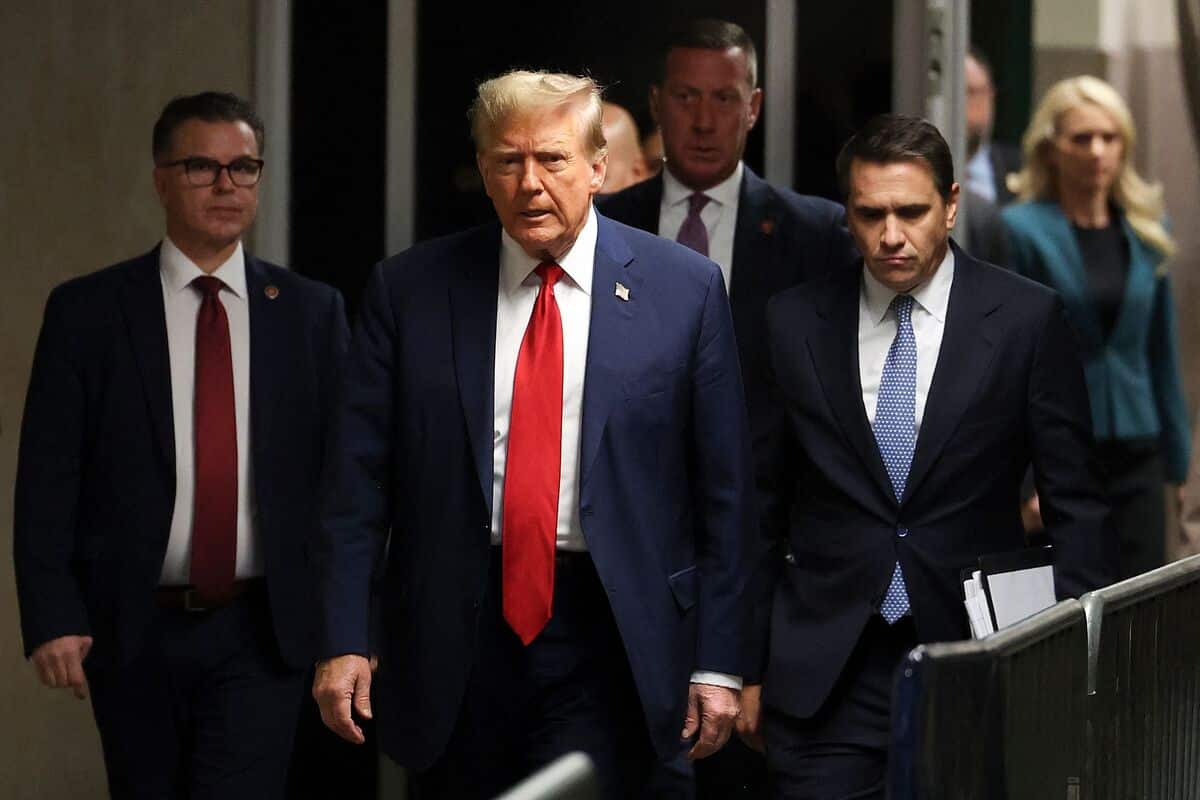 Proc&egrave;s de Trump: un t&eacute;moin raconte la chasse aux scandales pour le prot&eacute;ger