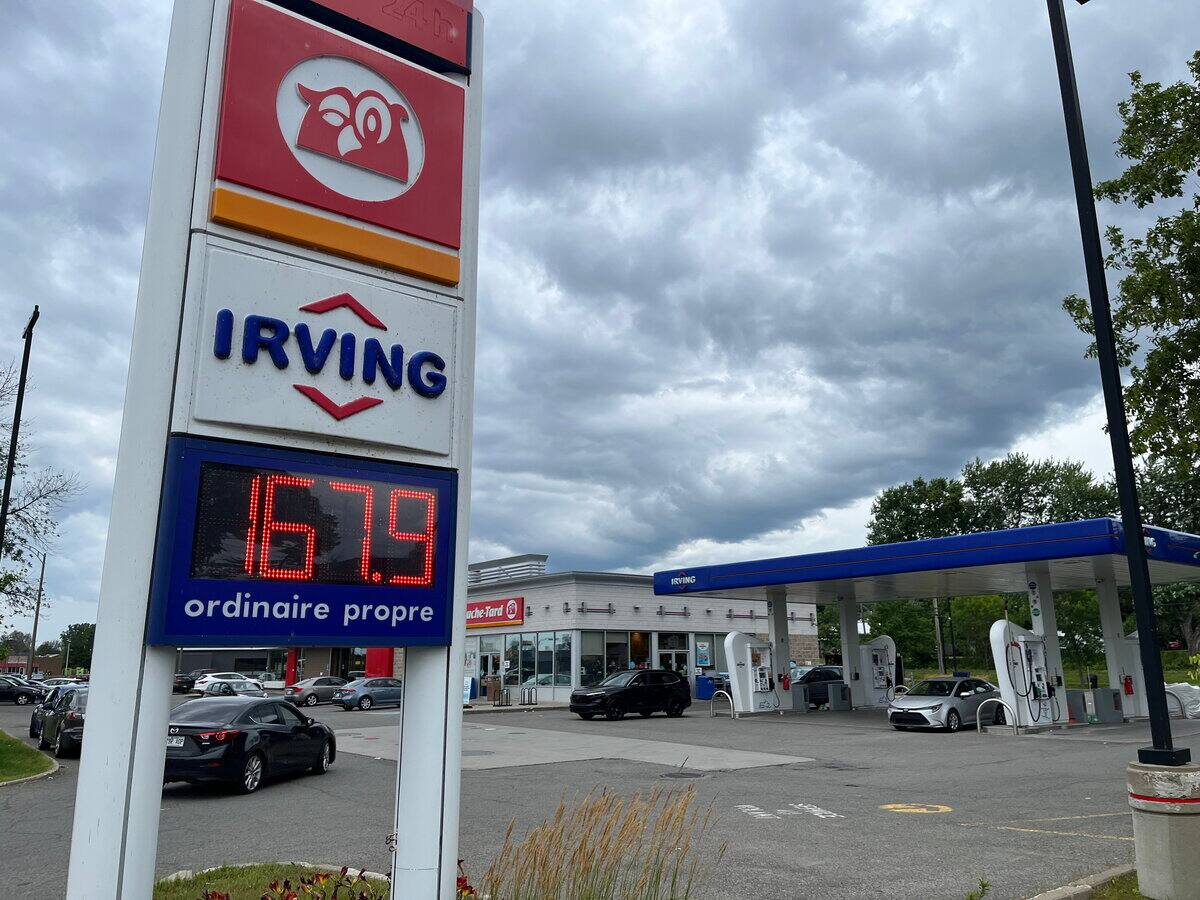 Franceses son masacrados en varias gasolineras de Couche-Tard