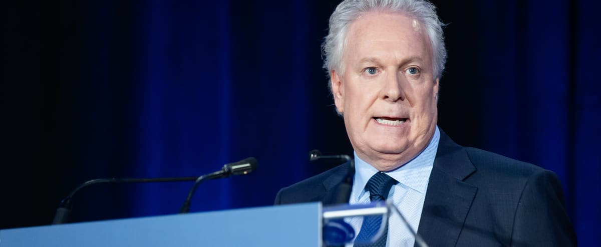 Envoi de turbines en Allemagne: Charest dénonce une décision «honteuse»