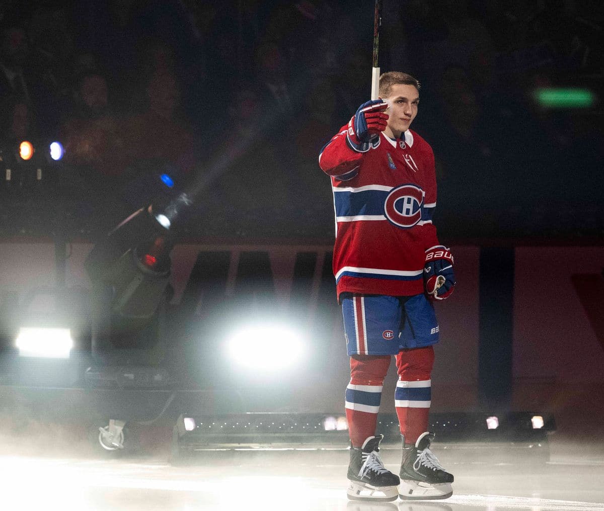 Lane Hutson: le petit homme qui acc&eacute;l&egrave;re la reconstruction du Canadien
Lane Hutson: le petit homme qui acc&eacute;l&egrave;re la reconstruction du Canadien