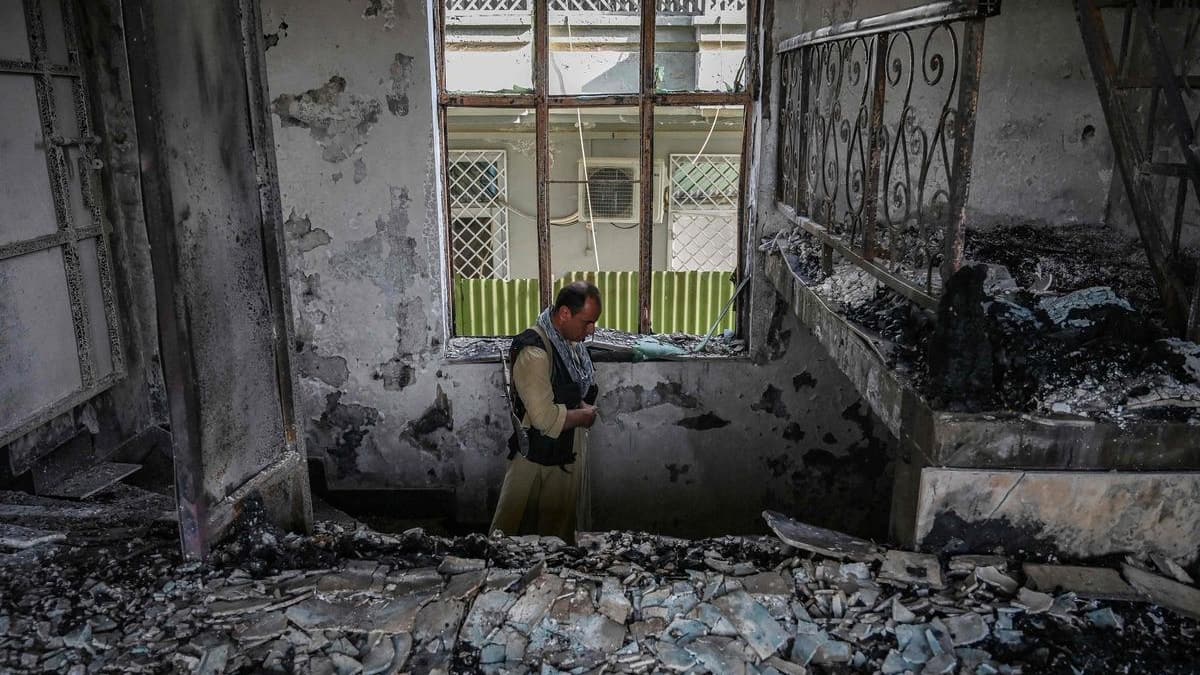 Au moins deux morts dans une explosion près d’une mosquée à Kaboul