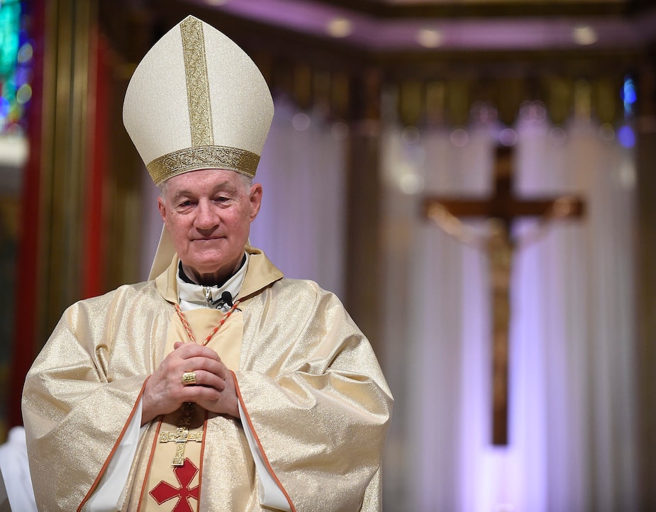 Image principale de l'article Le cardinal Ouellet visé par une action collective
