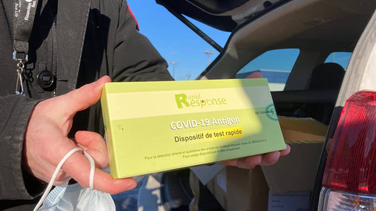 Québec part à la chasse aux autotests