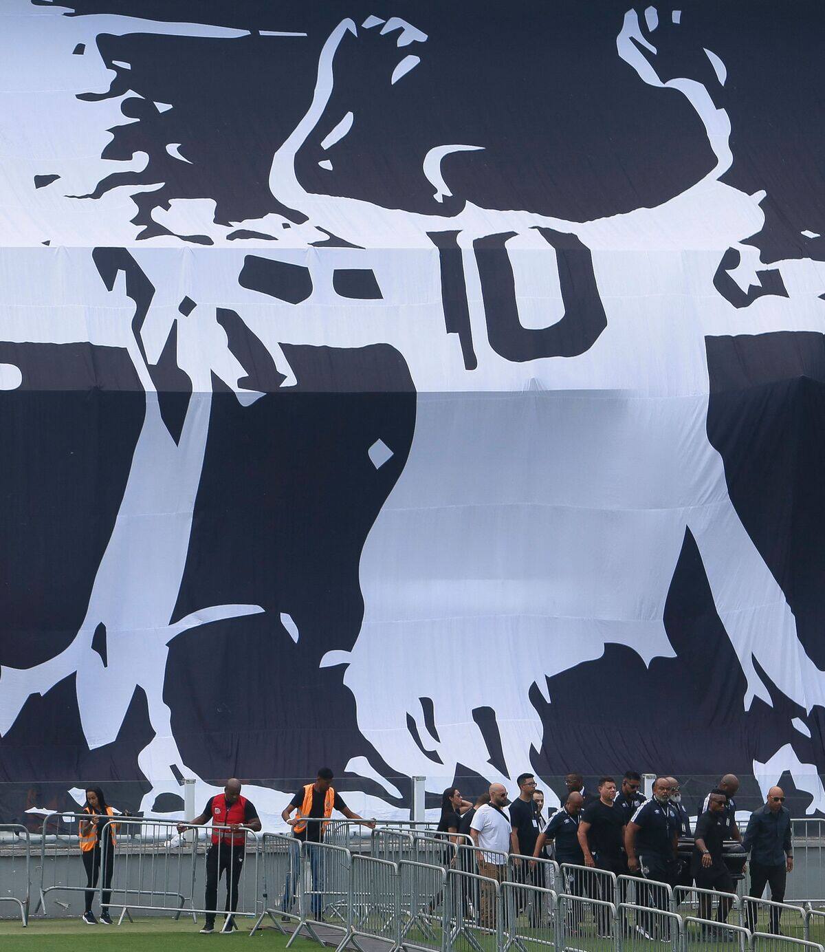 Journal L'Équipe PELÉ – Édition Hommage 2022 – “Le Roi Est Mort” – France – Très Bon état