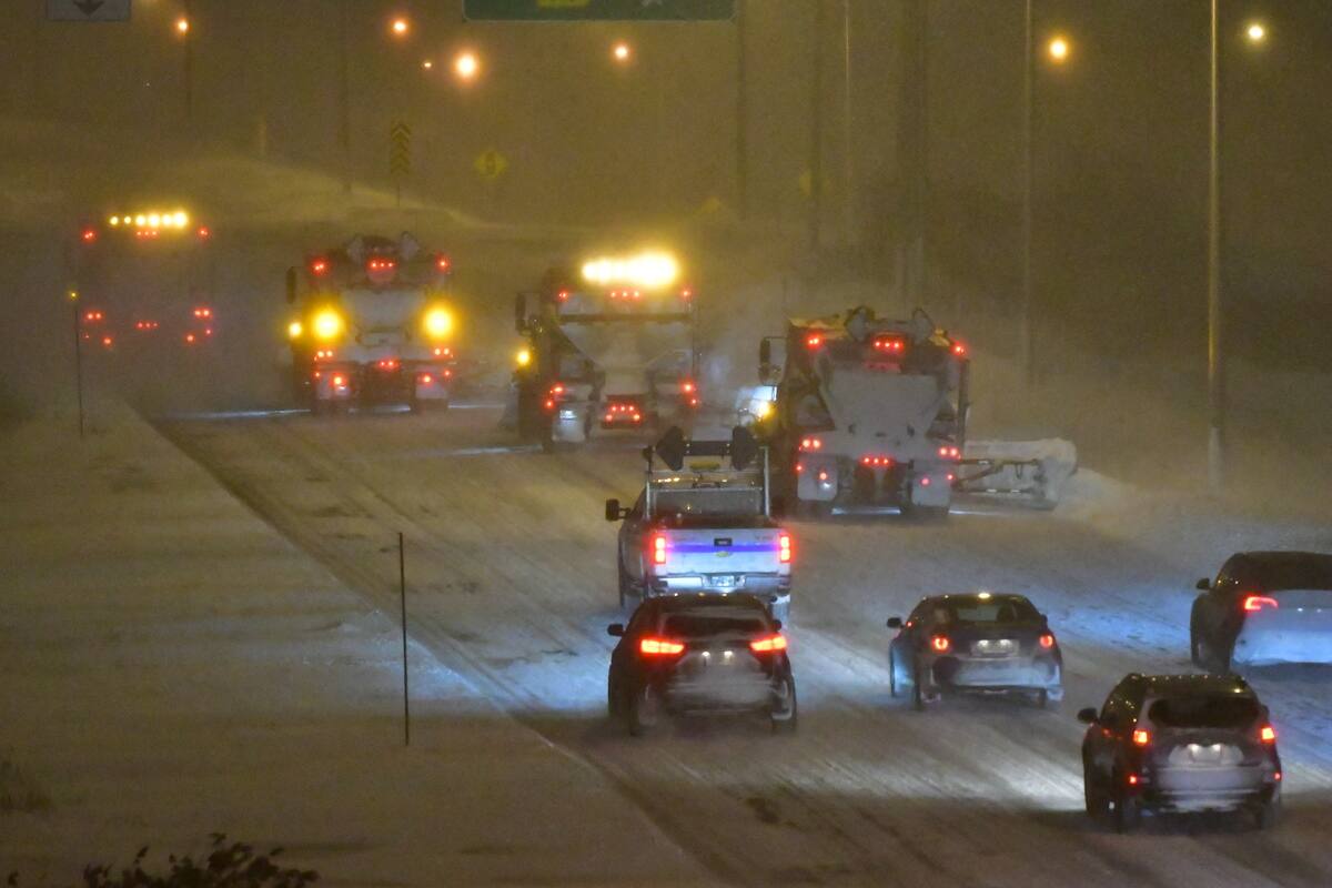 Pluie verglaçante, grésil, neige près de 27 000 foyers sans courant à