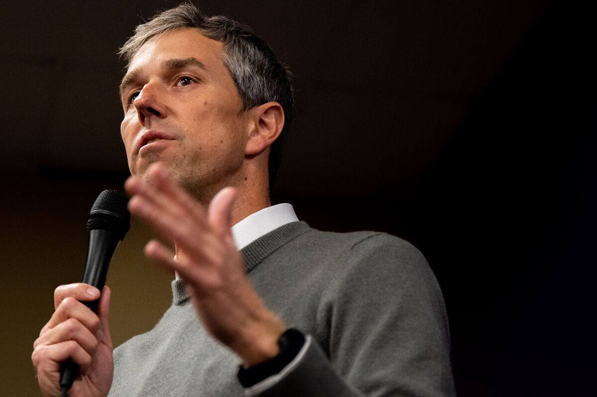 Un tribunal du Texas suspend les enqu&ecirc;tes visant les parents d'enfants transgenres